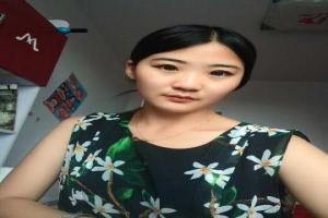 女主女扮男装进校园